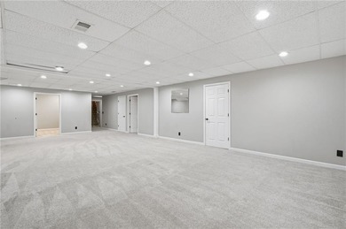 Welcome to this gorgeous traditional home perfectly situated on on Canongate At Eagle Watch Golf Club in Georgia - for sale on GolfHomes.com, golf home, golf lot