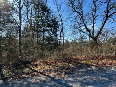 Nice sized lot in Unit 10 of Holiday Island.  This lot is 0.7 on Holiday Island Executive Golf Course in Arkansas - for sale on GolfHomes.com, golf home, golf lot