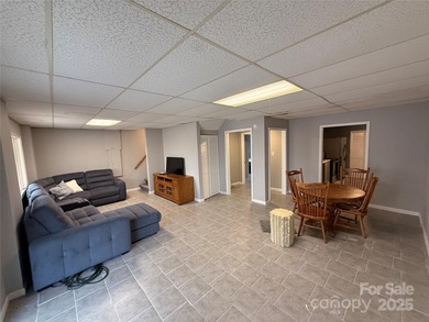 Located in the prestigious Rumbling Bald on Lake Lure, this on Rumbling Bald Resort on Lake Lure in North Carolina - for sale on GolfHomes.com, golf home, golf lot