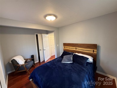 Located in the prestigious Rumbling Bald on Lake Lure, this on Rumbling Bald Resort on Lake Lure in North Carolina - for sale on GolfHomes.com, golf home, golf lot