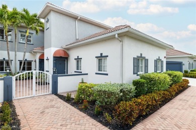 This meticulously kept turnkey condo is perfect for anyone on Gateway Golf and Country Club in Florida - for sale on GolfHomes.com, golf home, golf lot