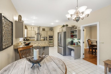 Stunning one-level home on the 18th fairway of Fremont Hills on Fremont Hills Country Club in Missouri - for sale on GolfHomes.com, golf home, golf lot