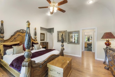 Stunning one-level home on the 18th fairway of Fremont Hills on Fremont Hills Country Club in Missouri - for sale on GolfHomes.com, golf home, golf lot