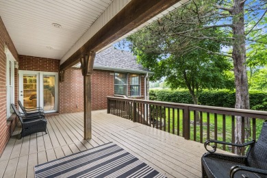Stunning one-level home on the 18th fairway of Fremont Hills on Fremont Hills Country Club in Missouri - for sale on GolfHomes.com, golf home, golf lot