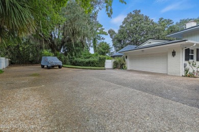 Gorgeous home in Prestigious Deerwood Golf & CC. Estate size lot on The Deerwood Country Club in Florida - for sale on GolfHomes.com, golf home, golf lot