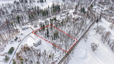 Prime 1+ acre buildable homesite located among luxury homes in on Water Gap Country Club in Pennsylvania - for sale on GolfHomes.com, golf home, golf lot