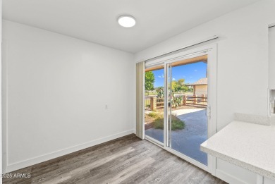 SMOKING DEAL! This beautifully updated 2 bed, 2 bath home with a on Sun City South Golf Course in Arizona - for sale on GolfHomes.com, golf home, golf lot