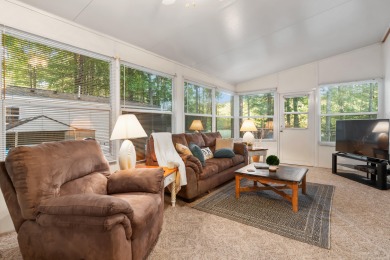 Escape to Your Dream Vacation Cottage in Point Sebago Resort! on Point Sebago Golf/Beach Resort in Maine - for sale on GolfHomes.com, golf home, golf lot