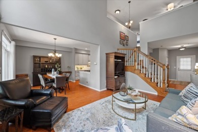 Welcome to the perfection in this 2-story townhome in on Arrowhead Golf Club in Illinois - for sale on GolfHomes.com, golf home, golf lot