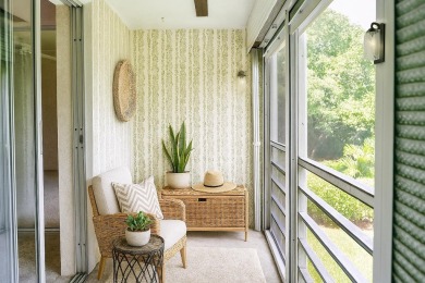 Beautiful 1 bed, 1 bath condo with an open floor plan located on on Hillsboro Pines Golf in Florida - for sale on GolfHomes.com, golf home, golf lot