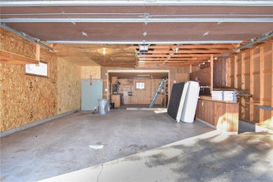 This adorable, updated rambler feels like the perfect Wisconsin on Voyager Village Country Club - Voyager in Wisconsin - for sale on GolfHomes.com, golf home, golf lot