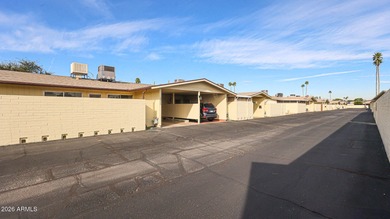 This Sun City home is freshly painted inside and out with on Sun City Lakes West and East in Arizona - for sale on GolfHomes.com, golf home, golf lot