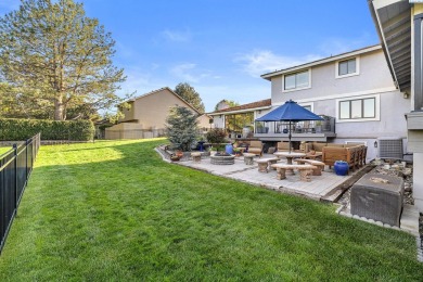Meadow Springs gem located on the back of the green of #2 at on Meadow Springs Country Club in Washington - for sale on GolfHomes.com, golf home, golf lot