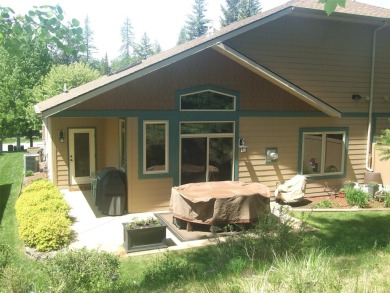 Welcome to 161 Oakmont Loop, a pristine and meticulously on Meadow Lake Golf Resort in Montana - for sale on GolfHomes.com, golf home, golf lot
