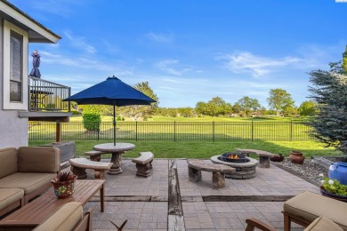 Meadow Springs gem located on the back of the green of #2 at on Meadow Springs Country Club in Washington - for sale on GolfHomes.com, golf home, golf lot
