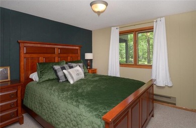 This adorable, updated rambler feels like the perfect Wisconsin on Voyager Village Country Club - Voyager in Wisconsin - for sale on GolfHomes.com, golf home, golf lot