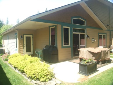 Welcome to 161 Oakmont Loop, a pristine and meticulously on Meadow Lake Golf Resort in Montana - for sale on GolfHomes.com, golf home, golf lot