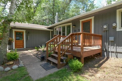 This adorable, updated rambler feels like the perfect Wisconsin on Voyager Village Country Club - Voyager in Wisconsin - for sale on GolfHomes.com, golf home, golf lot