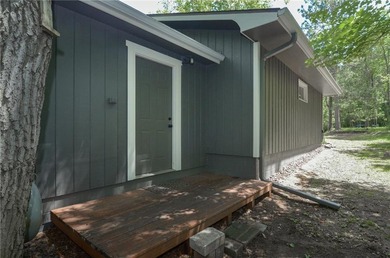 This adorable, updated rambler feels like the perfect Wisconsin on Voyager Village Country Club - Voyager in Wisconsin - for sale on GolfHomes.com, golf home, golf lot