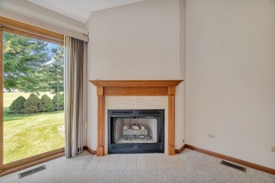 Welcome to this inviting 2-bedroom, 2-bath ranch-style Burton on The Links at Carillon in Illinois - for sale on GolfHomes.com, golf home, golf lot