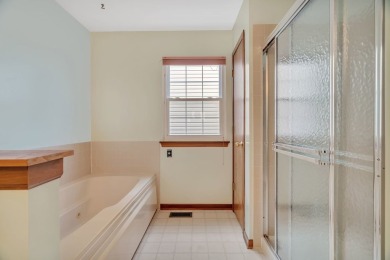 Welcome to this inviting 2-bedroom, 2-bath ranch-style Burton on The Links at Carillon in Illinois - for sale on GolfHomes.com, golf home, golf lot