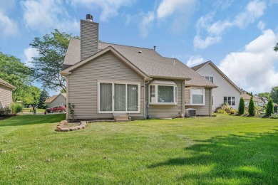 Welcome to this inviting 2-bedroom, 2-bath ranch-style Burton on The Links at Carillon in Illinois - for sale on GolfHomes.com, golf home, golf lot