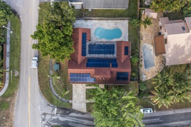 Welcome to this beautifully maintained 2-bedroom, 2-bath condo on Boca Lago Golf and Country Club in Florida - for sale on GolfHomes.com, golf home, golf lot
