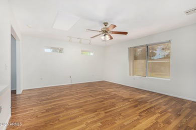 Charming 2-bedroom Gemini home in the vibrant 55+ community of on Sun City Lakes West and East in Arizona - for sale on GolfHomes.com, golf home, golf lot