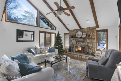 Beautiful contemporary mountain home offering 3 bedrooms, 2 full on Split Rock Resort and Country Club in Pennsylvania - for sale on GolfHomes.com, golf home, golf lot