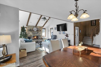 Beautiful contemporary mountain home offering 3 bedrooms, 2 full on Split Rock Resort and Country Club in Pennsylvania - for sale on GolfHomes.com, golf home, golf lot