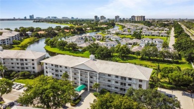 BACK ON THE MARKET!! (FINANCING ISSUES)Beautiful 2/2 corner unit on The President Country Club in Florida - for sale on GolfHomes.com, golf home, golf lot