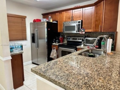 Beautiful condo in the heart of Pembroke Pines! First Floor on Pembroke Lakes Golf Club in Florida - for sale on GolfHomes.com, golf home, golf lot