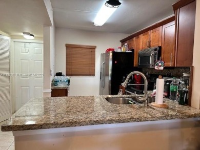 Beautiful condo in the heart of Pembroke Pines! First Floor on Pembroke Lakes Golf Club in Florida - for sale on GolfHomes.com, golf home, golf lot