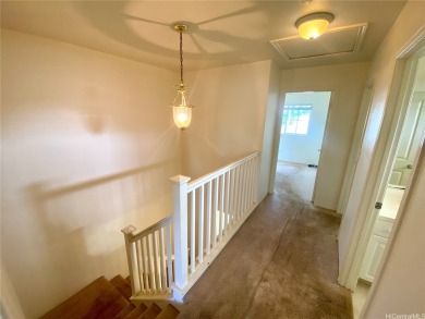 SHORT SALE - Opportunity Knocks!
Spacious 3-bedroom, 2.5-bath on Hoakalei Country Club At Ocean Pointe in Hawaii - for sale on GolfHomes.com, golf home, golf lot