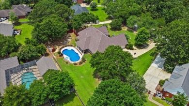 JUST WHAT YOU ALL HAVE BEEN WAITING FOR! Located in the MOST on Highland Oaks Golf Course in Alabama - for sale on GolfHomes.com, golf home, golf lot
