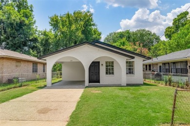 Beautifully updated home offering modern finishes, fresh on Querbes Park Golf Course in Louisiana - for sale on GolfHomes.com, golf home, golf lot