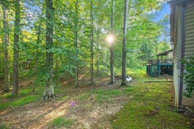 Nice home in desirable Star Point Village, just 1 mile from Star on Dale Hollow Golf Course in Tennessee - for sale on GolfHomes.com, golf home, golf lot