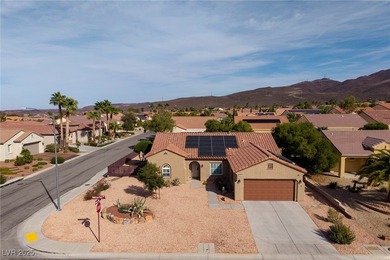 Upgraded and immaculate home on a corner lot in Sun City Anthem! on Revere Golf Club in Nevada - for sale on GolfHomes.com, golf home, golf lot