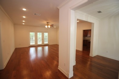 FRESH PAINT throughout! NEW APPLIANCES! MOVE-IN READY! Beautiful on Laurel Country Club in Mississippi - for sale on GolfHomes.com, golf home, golf lot