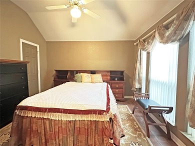 Discover your dream cabin retreat at 10015 Crestridge Drive in on White Bluff Resort - Old Course in Texas - for sale on GolfHomes.com, golf home, golf lot