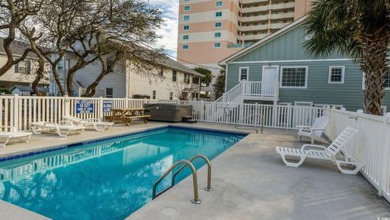 OPEN HOUSE Sat., Dec 7th, 2 pm - 5 pm!  This two-story 7 BR/5 on Beachwood Golf Club in South Carolina - for sale on GolfHomes.com, golf home, golf lot