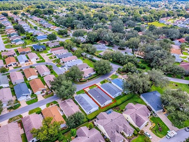 Under contract-accepting backup offers. TURNKEY COLONY VILLA on (pending golf course) in Florida - for sale on GolfHomes.com, golf home, golf lot