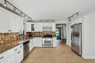 This is such a great 2/2 Townhome.  Wide open feel with high on  in Florida - for sale on GolfHomes.com, golf home, golf lot