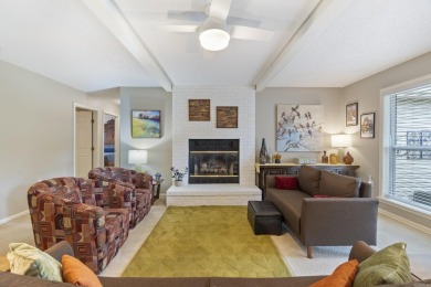 Indian Hills fairway living in a single level home situated on a on Indian Hills Country Club in Arkansas - for sale on GolfHomes.com, golf home, golf lot