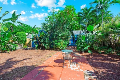 Twice featured in the Cottages of Lake Worth Tour, this is THE on Lake Worth Municipal Golf Course in Florida - for sale on GolfHomes.com, golf home, golf lot