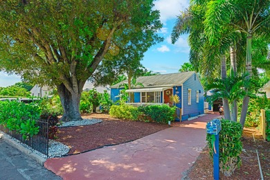 Twice featured in the Cottages of Lake Worth Tour, this is THE on Lake Worth Municipal Golf Course in Florida - for sale on GolfHomes.com, golf home, golf lot