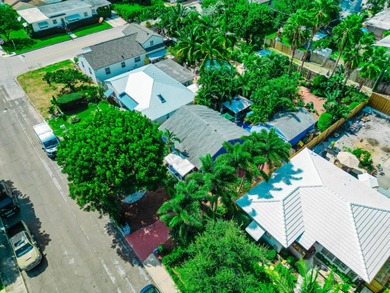 Twice featured in the Cottages of Lake Worth Tour, this is THE on Lake Worth Municipal Golf Course in Florida - for sale on GolfHomes.com, golf home, golf lot