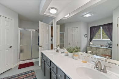 Indian Hills fairway living in a single level home situated on a on Indian Hills Country Club in Arkansas - for sale on GolfHomes.com, golf home, golf lot