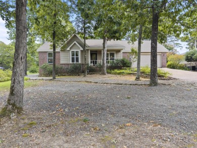 Indian Hills fairway living in a single level home situated on a on Indian Hills Country Club in Arkansas - for sale on GolfHomes.com, golf home, golf lot