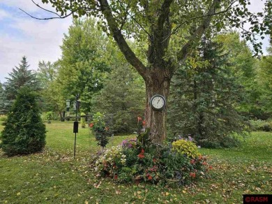 Here is your chance to own your own slice of paradise in South on Minn-Iowa Golf Course in Minnesota - for sale on GolfHomes.com, golf home, golf lot
